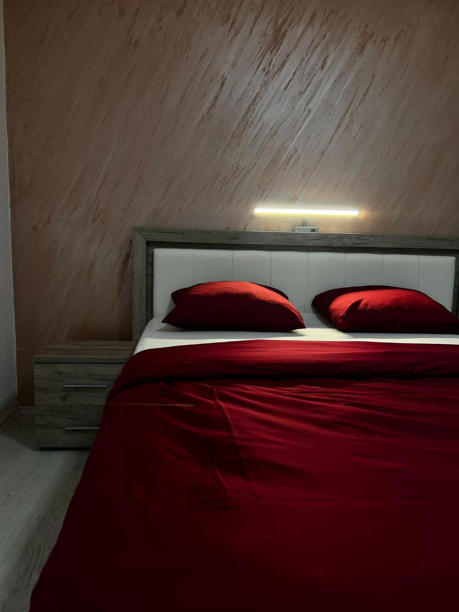 Zeleni Dvor Bed & Breakfast Ribarska Banja Luaran gambar